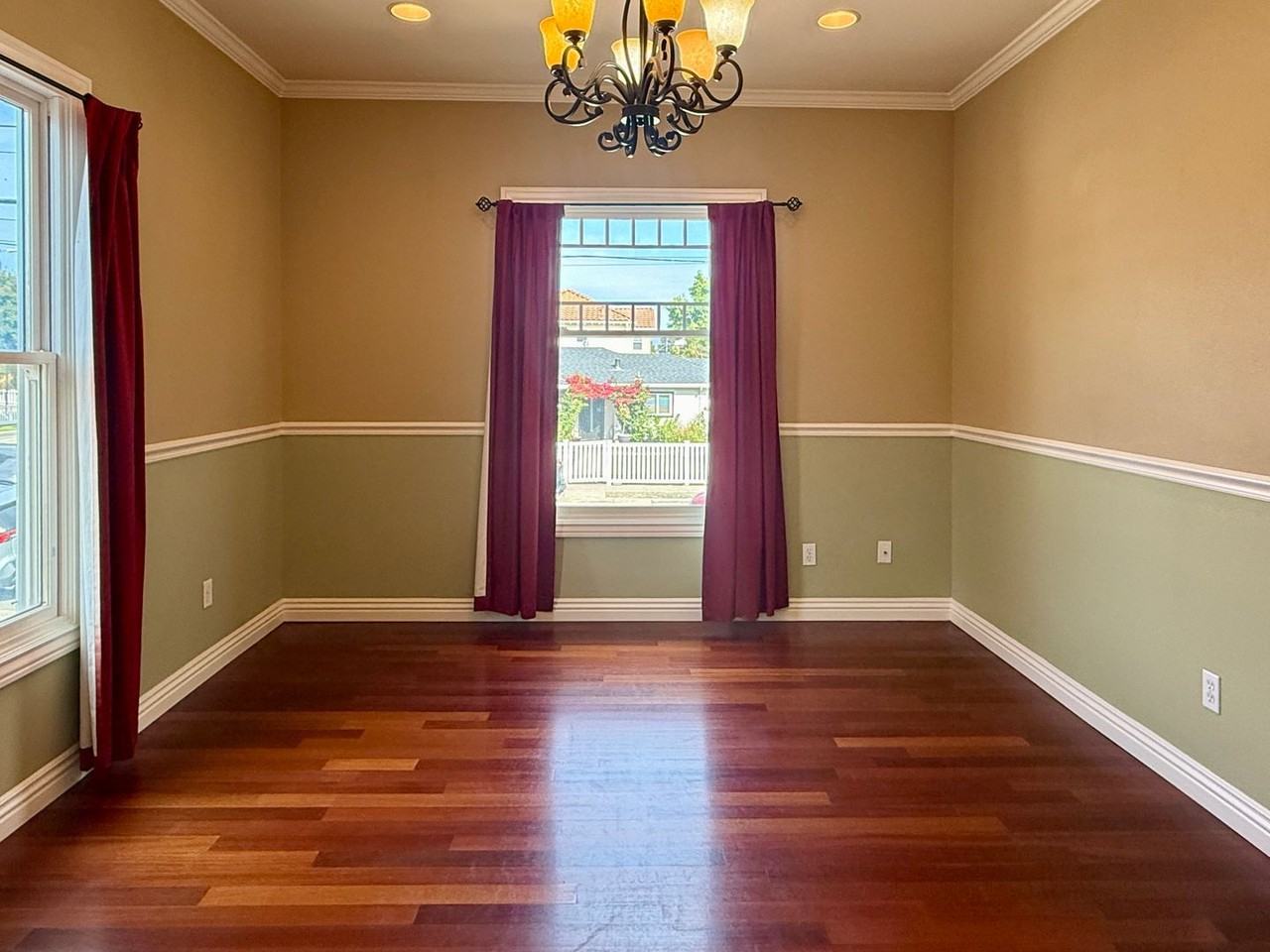 1824 Market St - Photo 5 of 17