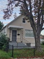 10135 S Racine Ave - Photo 1 of 1