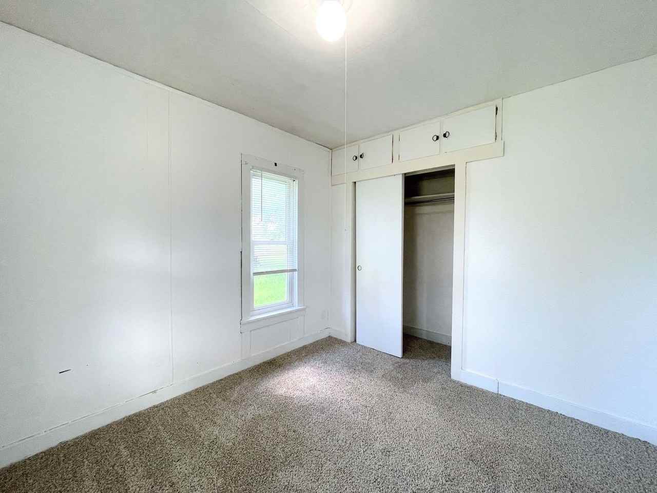 1136 E 7th Ave - Photo 5 of 14