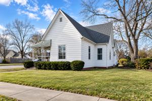 featured image of 1475 S 10th St