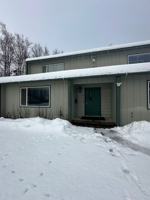 featured image of 261 W Sheridan Cir