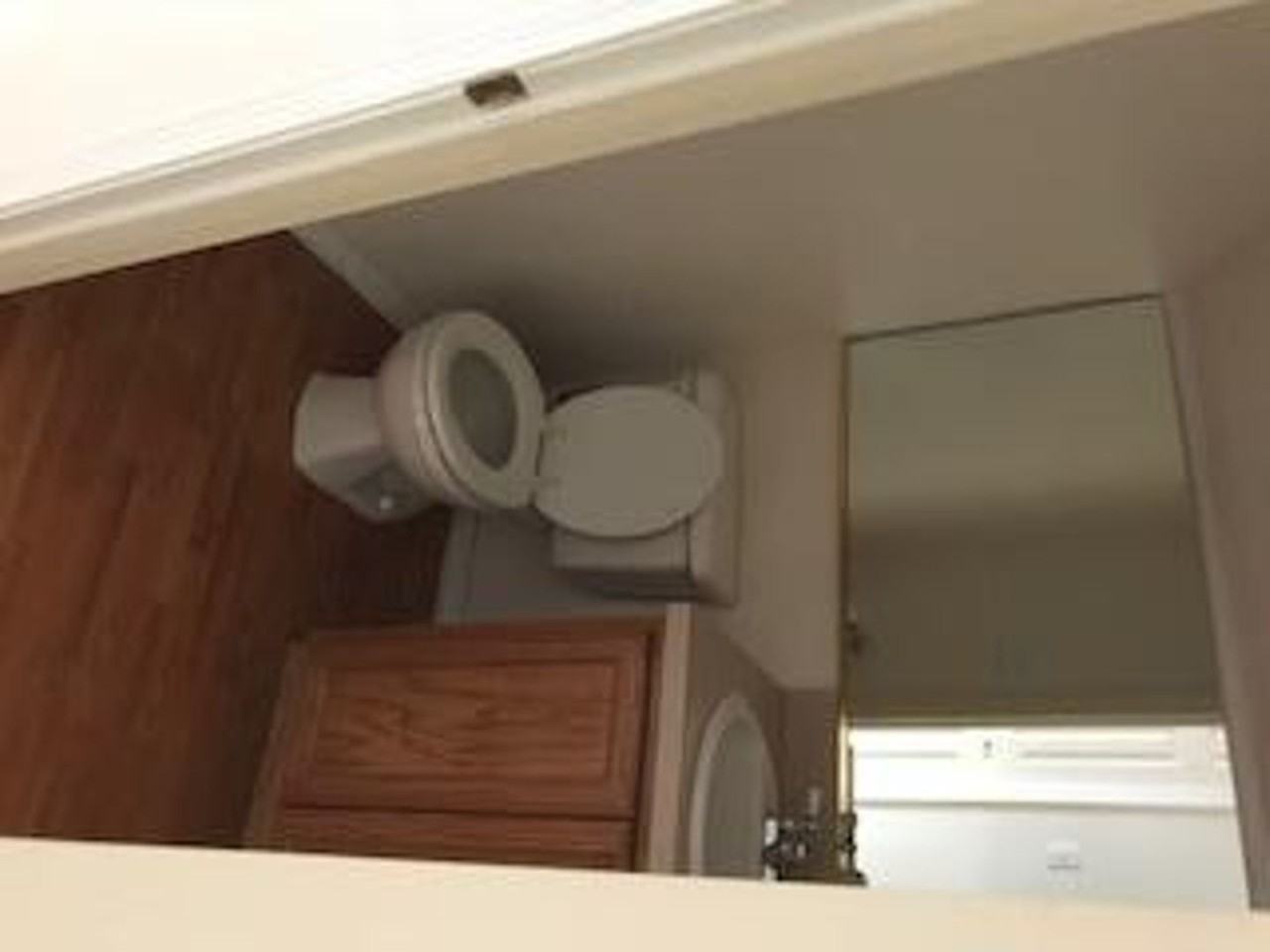 3723 Westleigh St - Photo 6 of 10