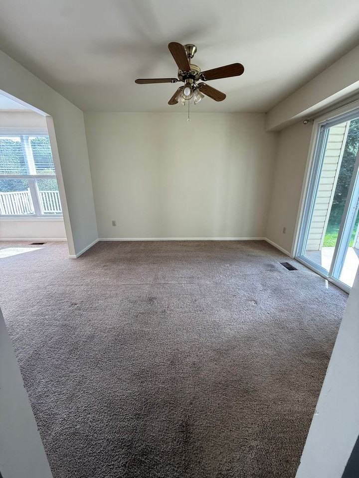 126 Pipers Pl - Photo 7 of 25