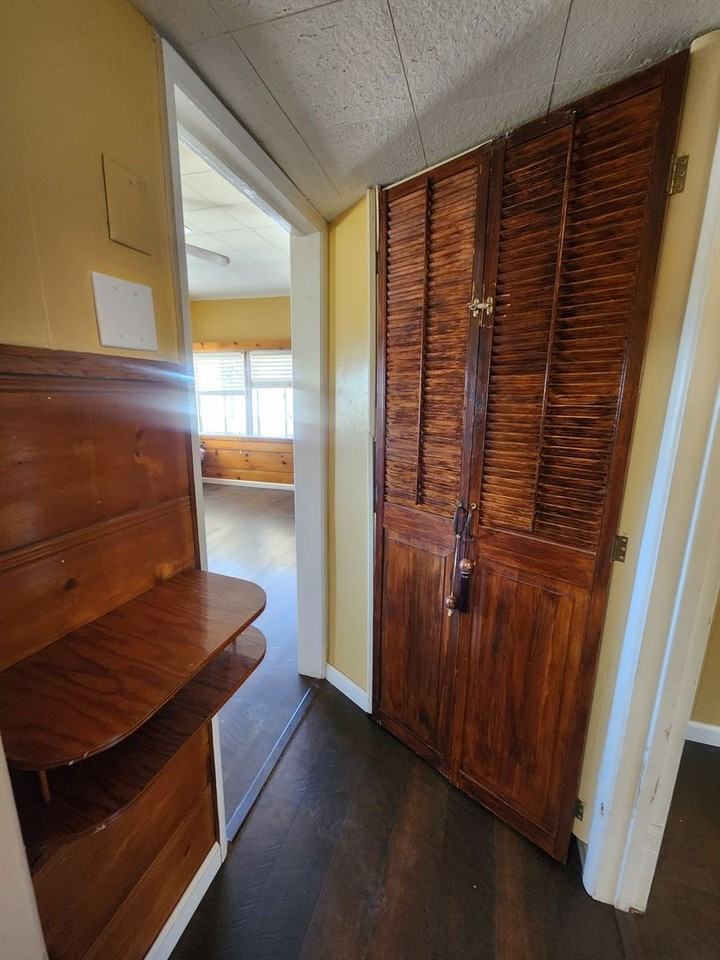 6434 Lear Ave - Photo 7 of 16