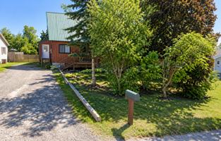 featured image of 576 Kelly Rd