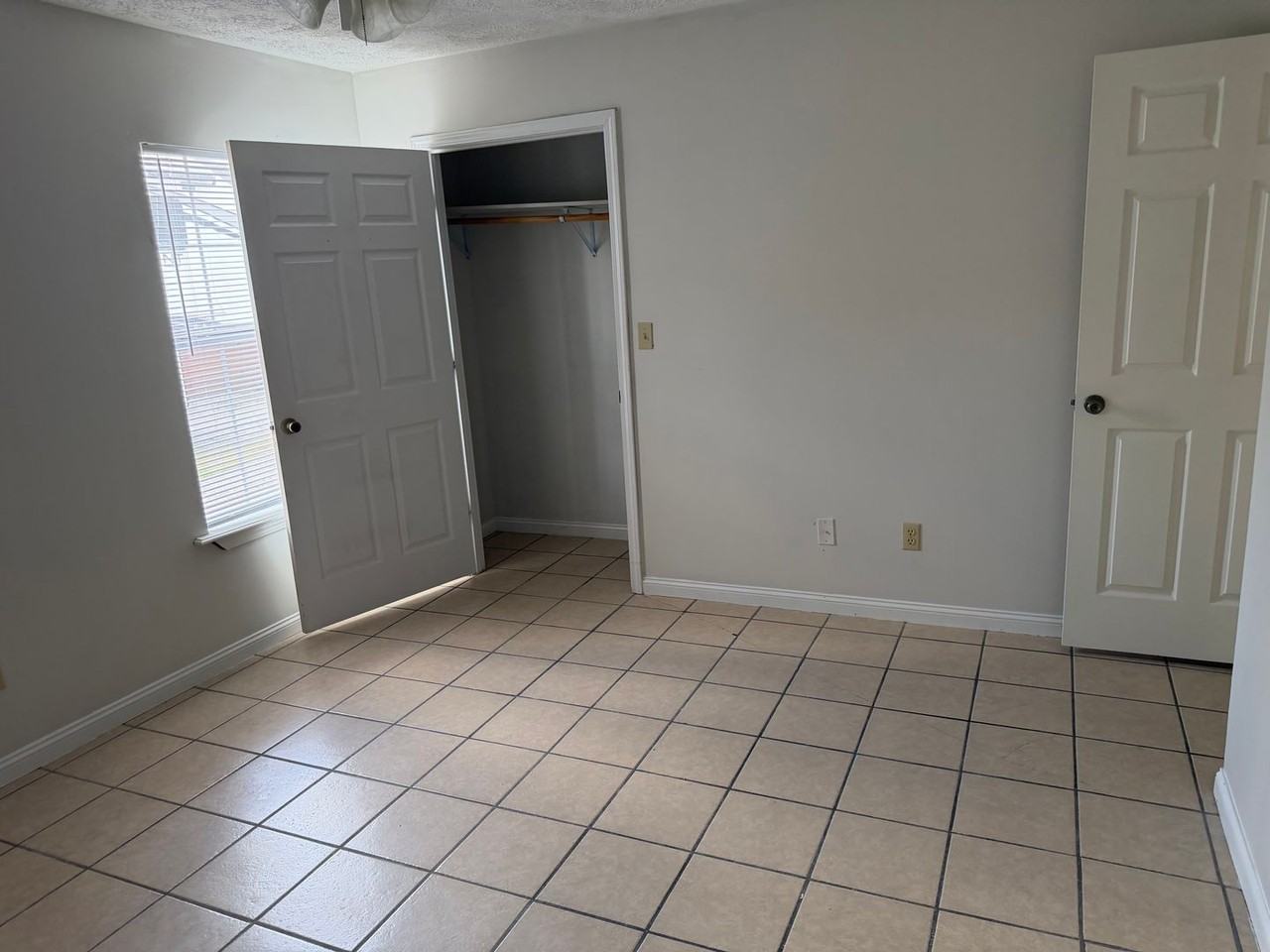 10558 Highway 363 - Photo 2 of 6