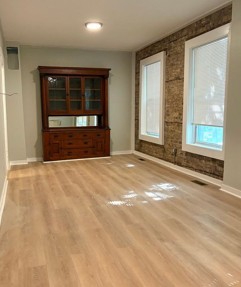 3018 3018 W Schubert Ave - 3018 1R - Photo 4 of 19