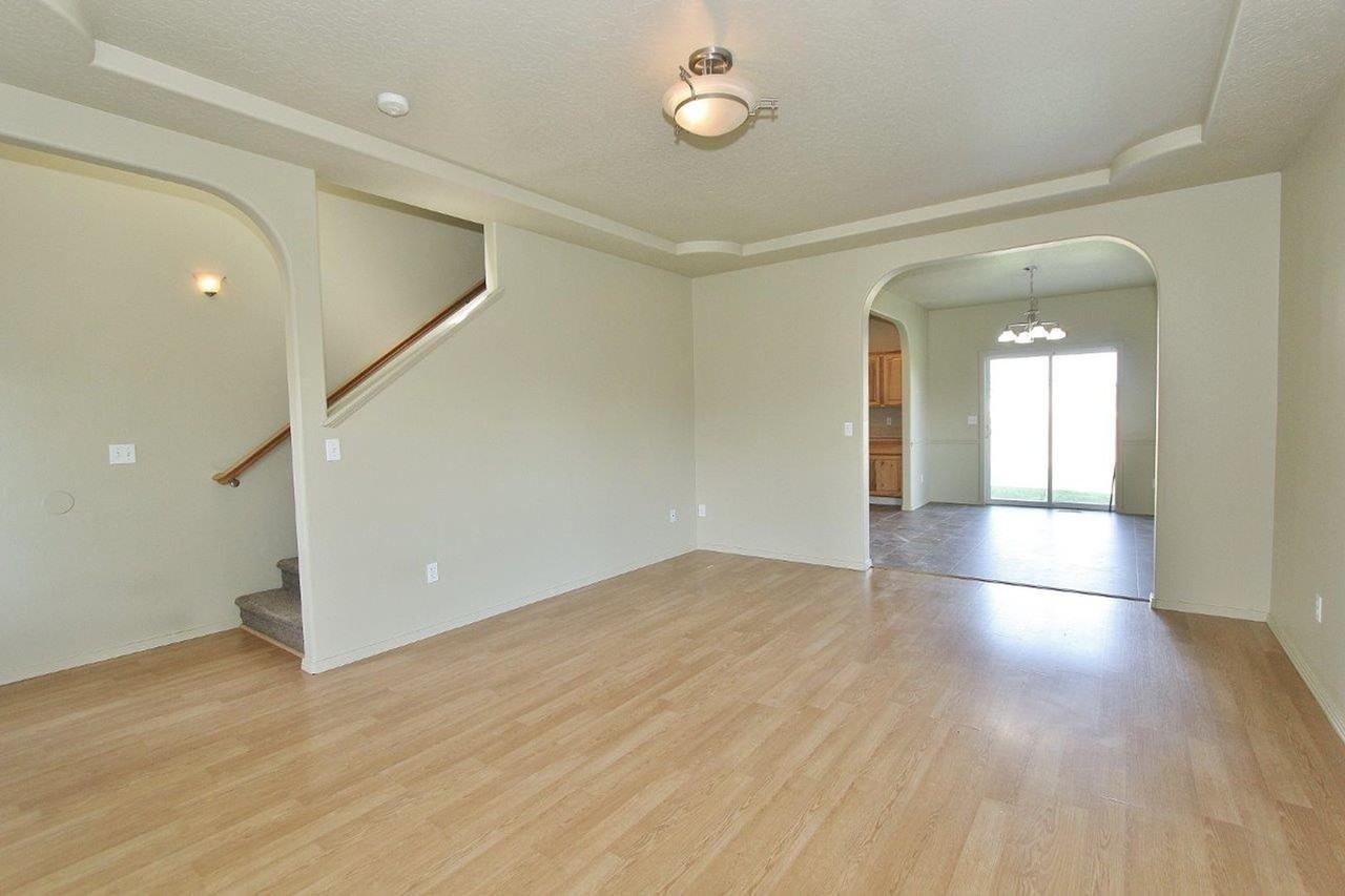 908 Windsong Ct - Photo 6 of 27