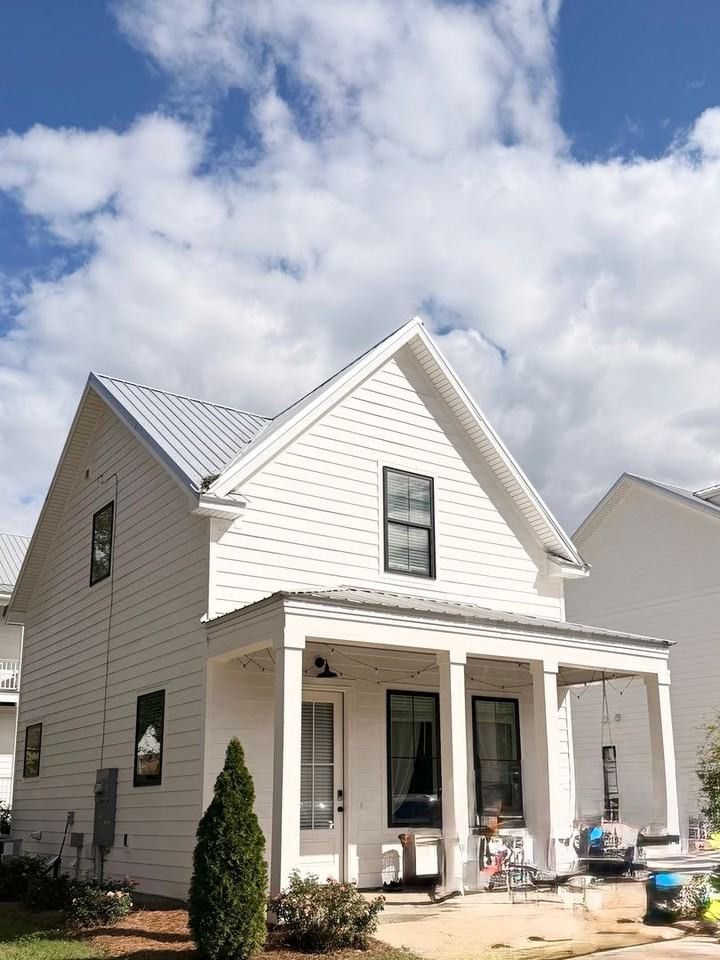136 S Ross St #D - Photo 2 of 2
