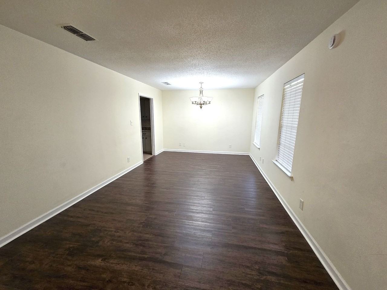 708 Old Creek Rd - Photo 2 of 13