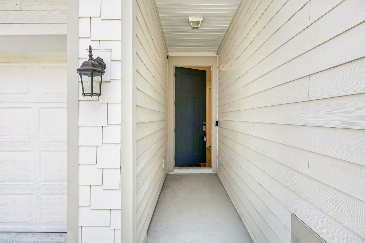 95407 Woodbridge Pkwy - Photo 2 of 35