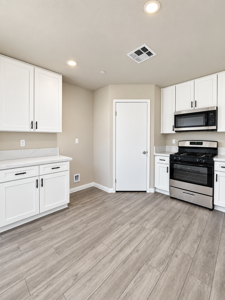 618 Poinsettia St - Photo 4 of 14