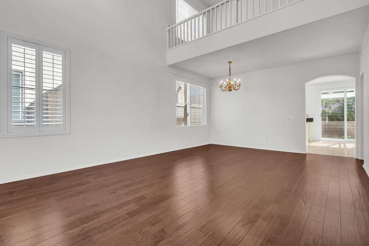 18 Bristlecone - Photo 3 of 36