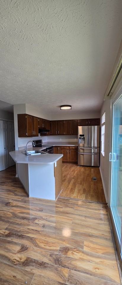 8308 Tidewater Ct - Photo 4 of 8
