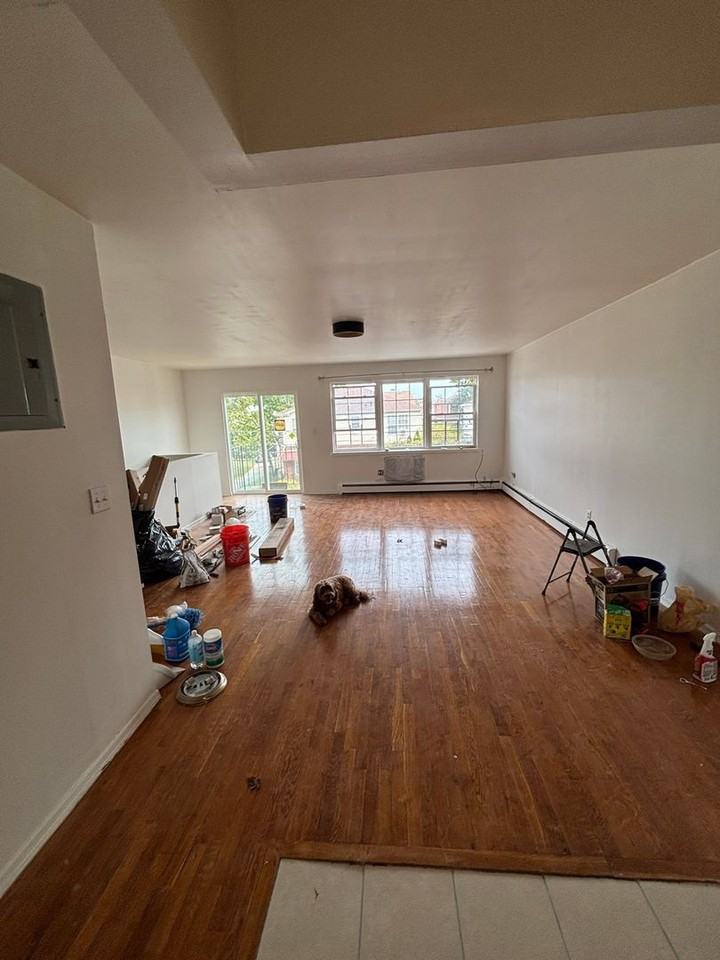1035 Gipson St - Photo 3 of 19