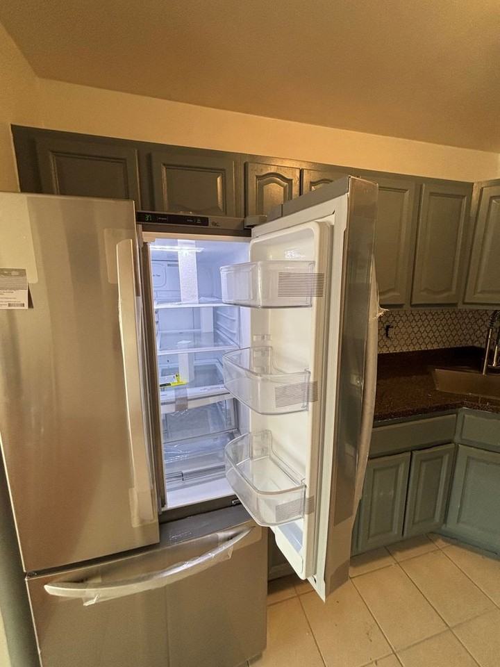 1035 Gipson St - Photo 6 of 19