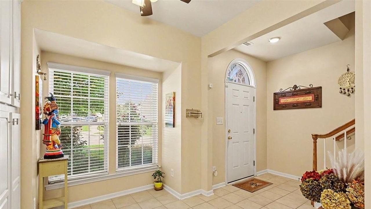 9523 Shumacher Ave Nw - Photo 2 of 17