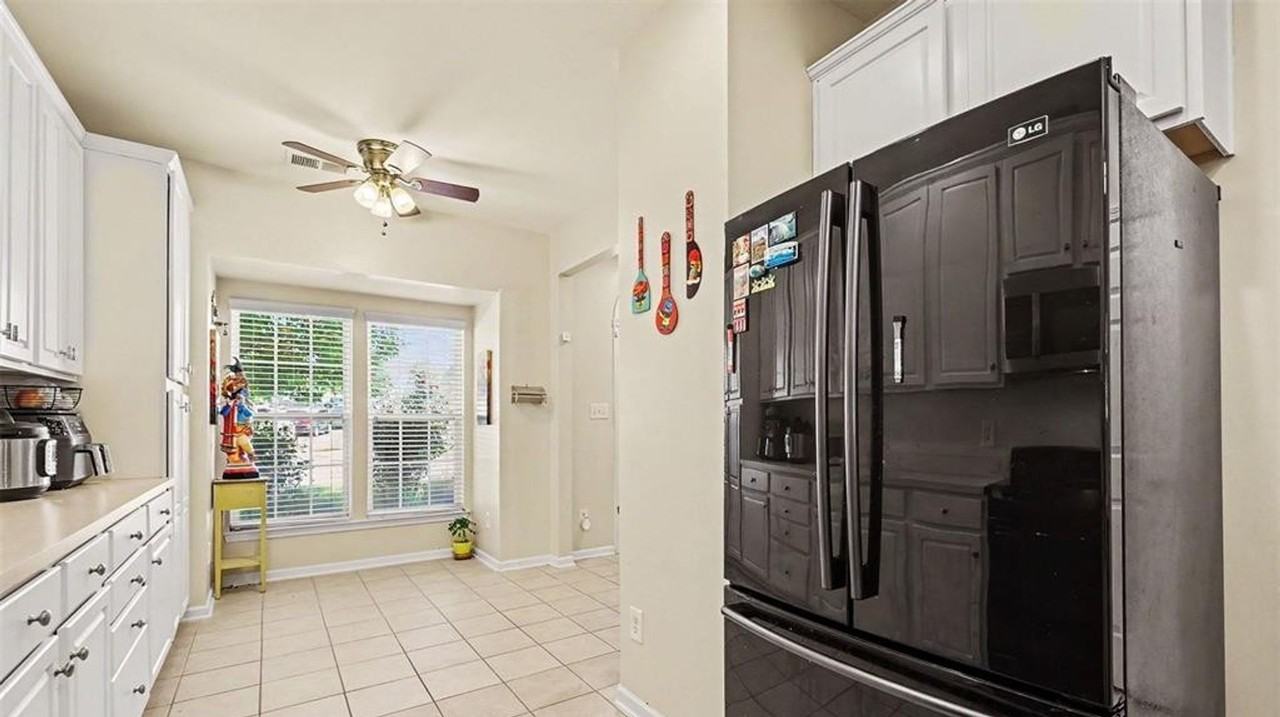 9523 Shumacher Ave Nw - Photo 4 of 17