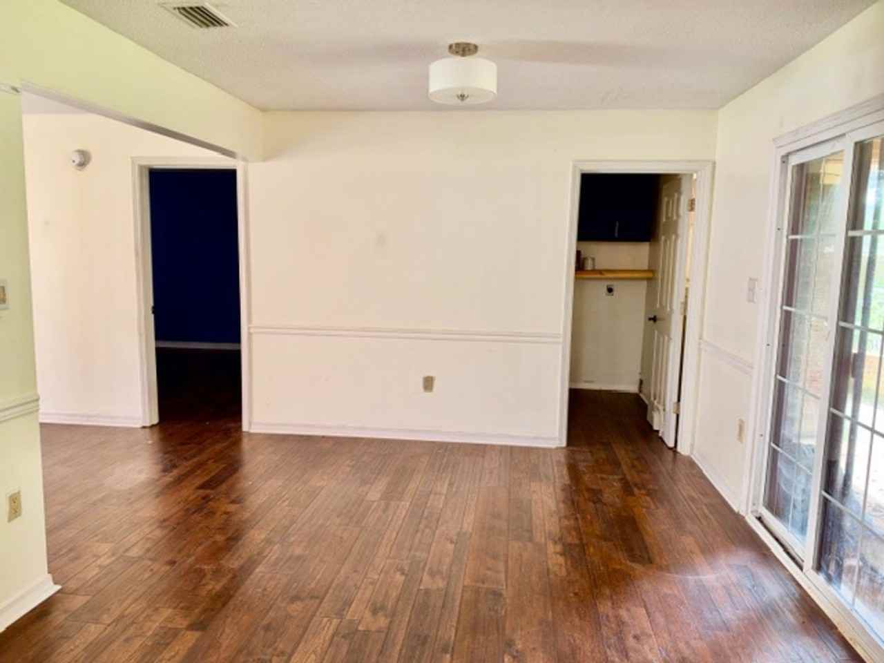 7210 Mahan Ct - Photo 7 of 29