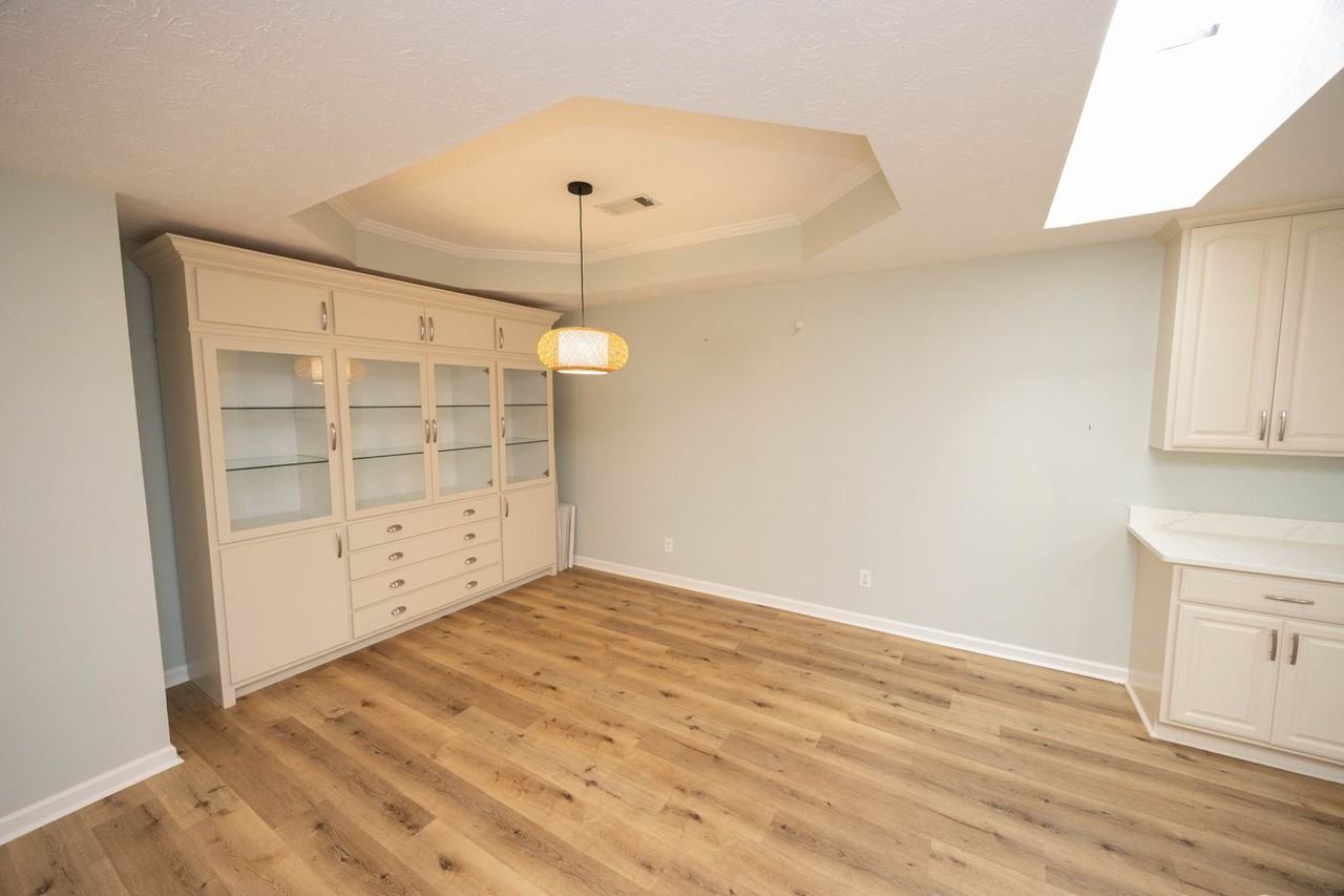 847 Dee Dr - Photo 7 of 27
