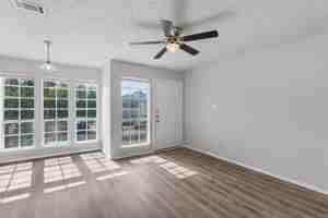 featured image of 104 Mosscliff Cir #6