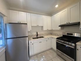 1360b - Photo 1 of 1