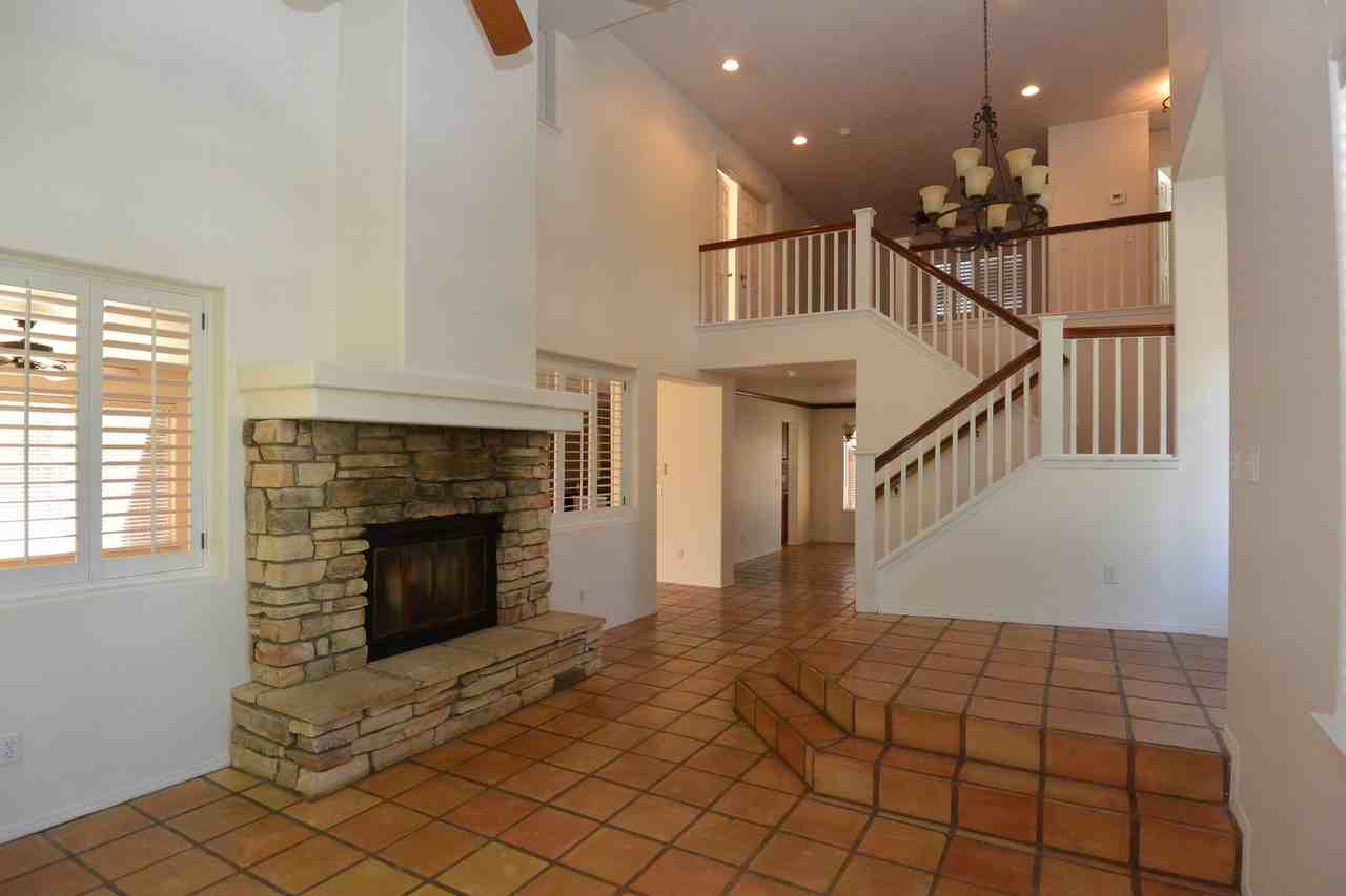 2934 S Montecito Ct - Photo 3 of 26