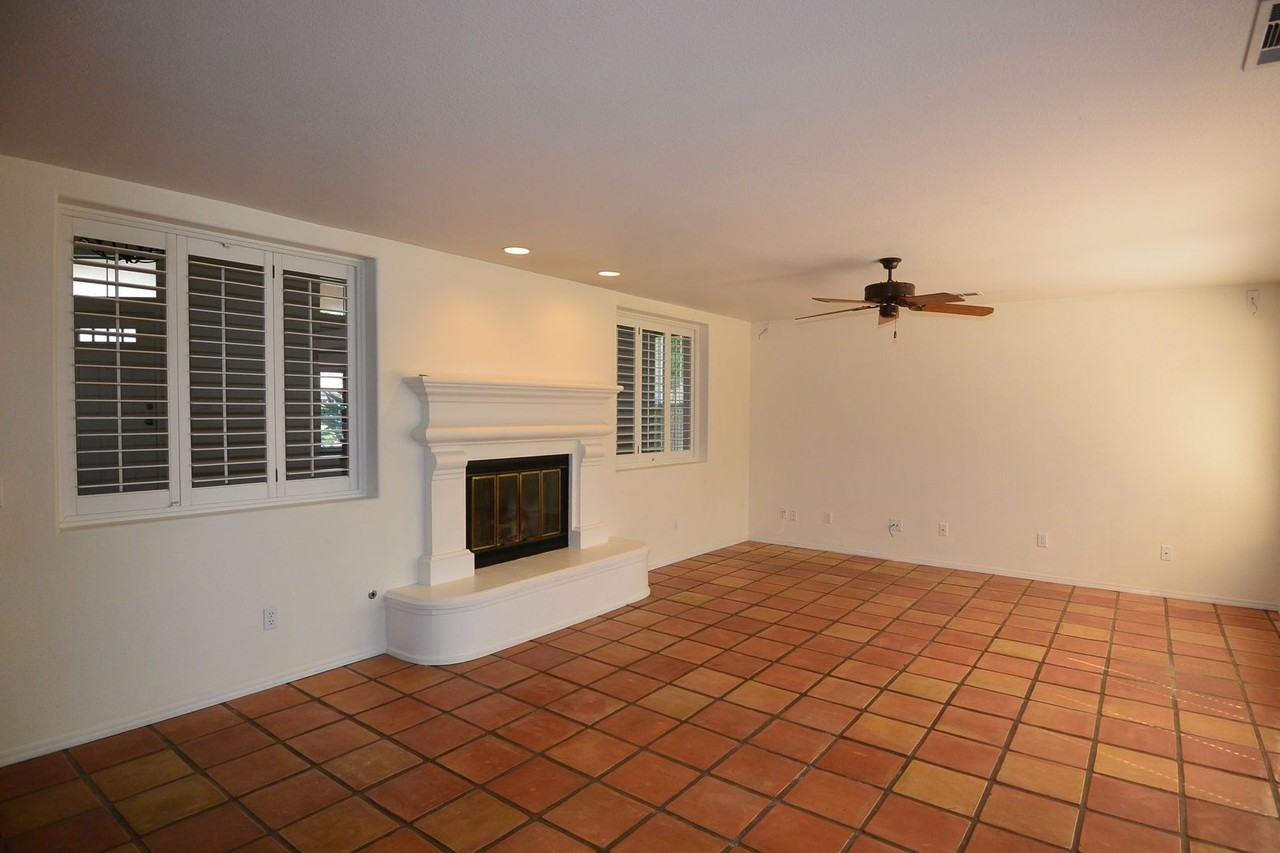 2934 S Montecito Ct - Photo 5 of 26