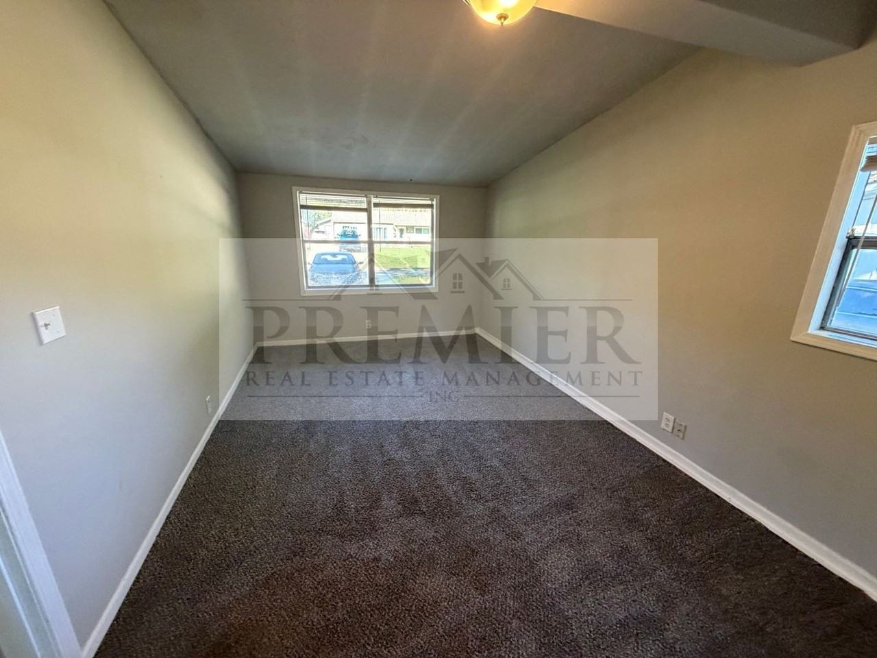 505 N Geronimo Dr - Photo 7 of 16