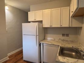 580-582 Thomas Ave W - Photo 1 of 1