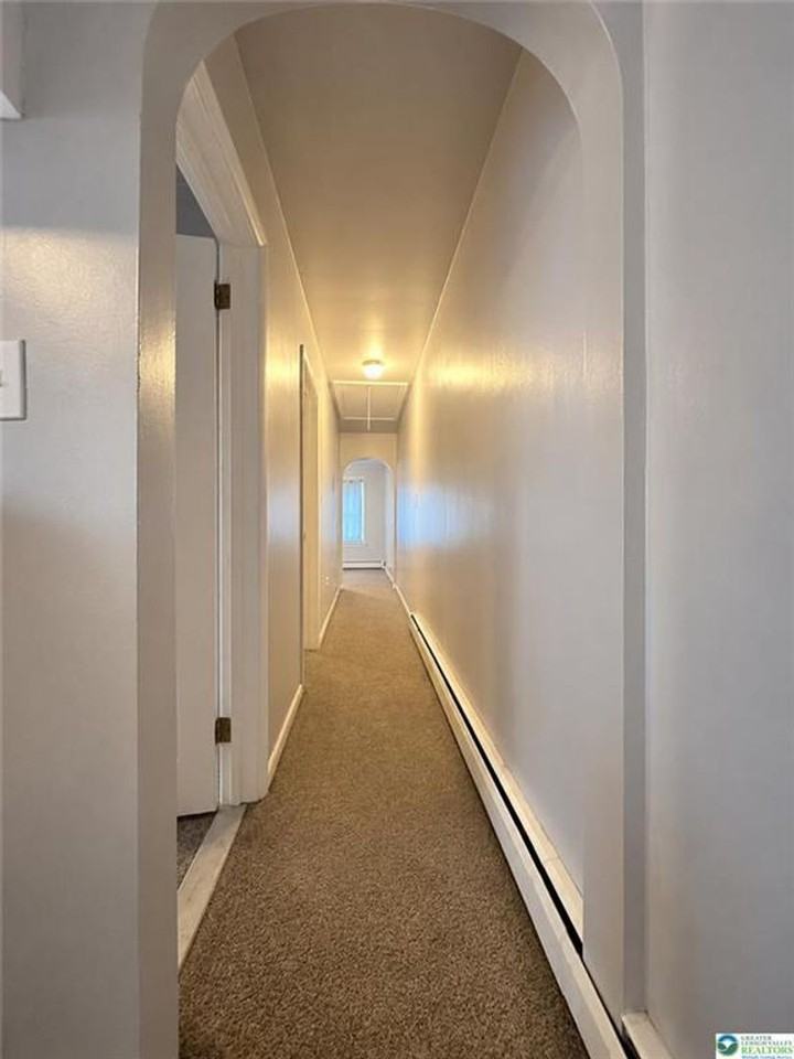 515 W Washington St - Photo 6 of 6