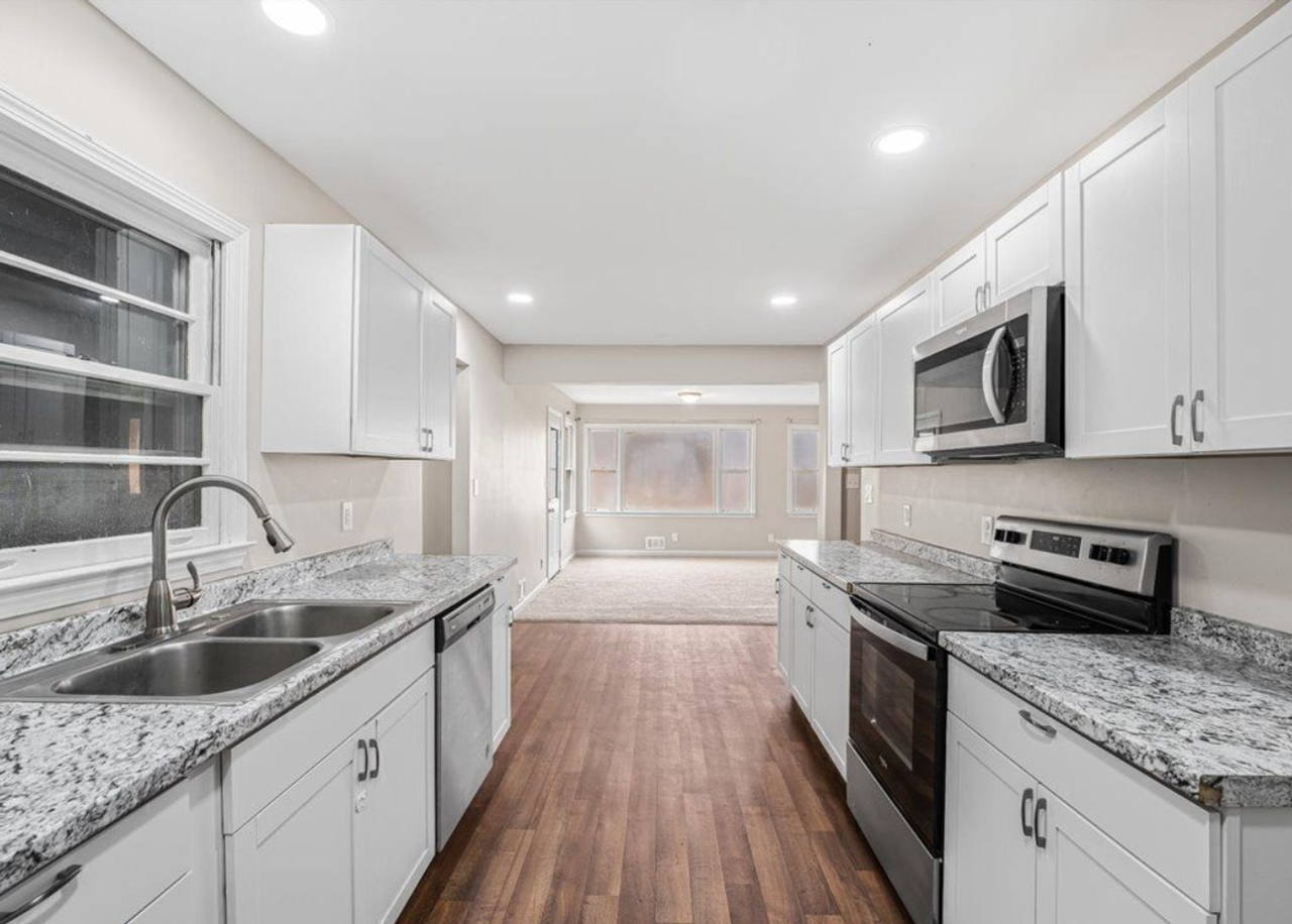 247 Smithstone Path - Photo 3 of 30