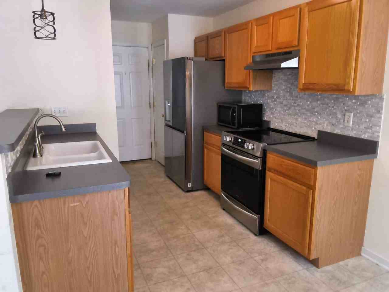 7855 Winding Ash Ct - Photo 4 of 12