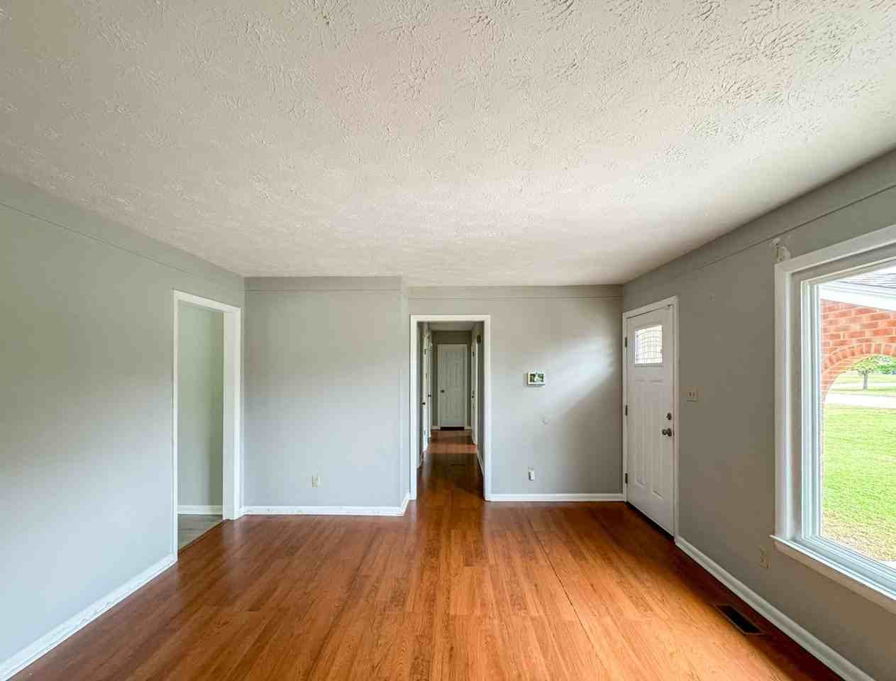220 Paddlewheel Rd - Photo 3 of 22