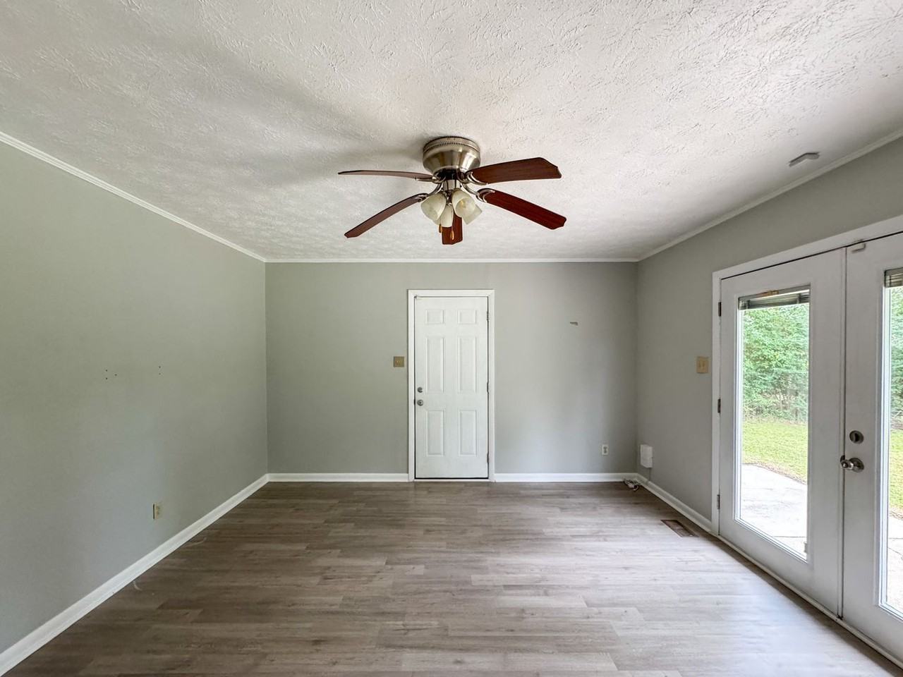 220 Paddlewheel Rd - Photo 7 of 22