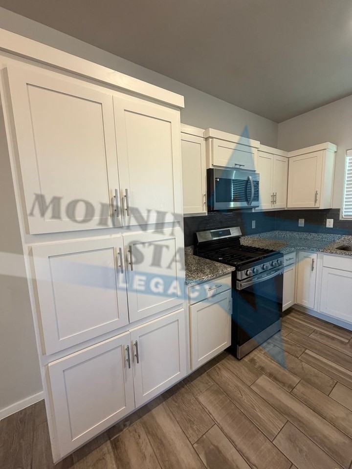 3966 Caspian Rd - Photo 6 of 27