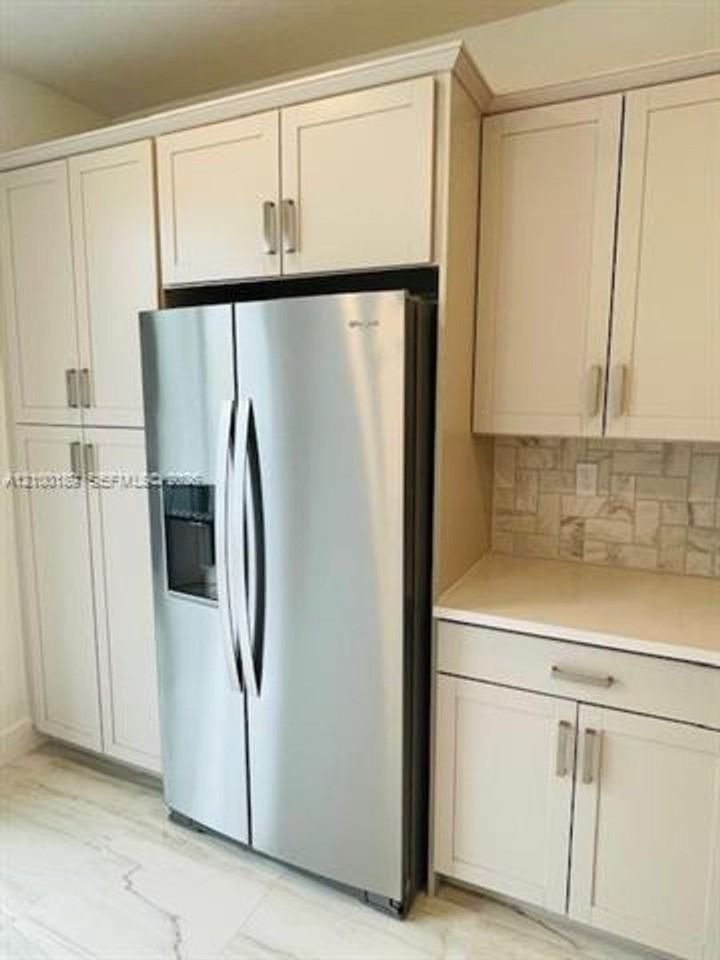 164 164 SW 171st Ln th 164 - Photo 4 of 11
