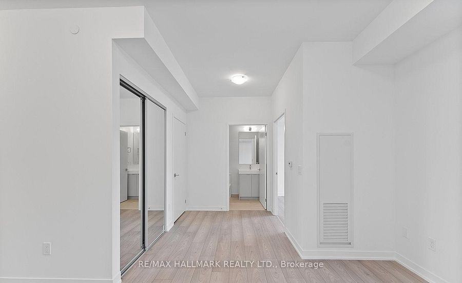 10 Abeja Street #1719 - Photo 7 of 19