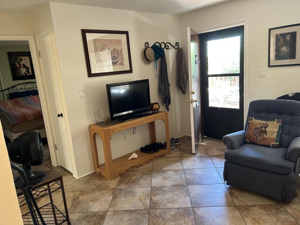 276 S Paseo Sarta - Photo 4 of 11