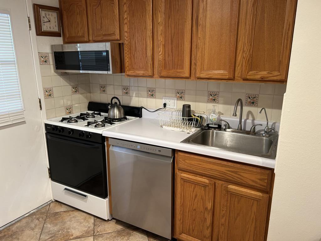276 S Paseo Sarta - Photo 6 of 11
