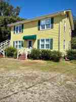 featured image of 404 13th Ave S