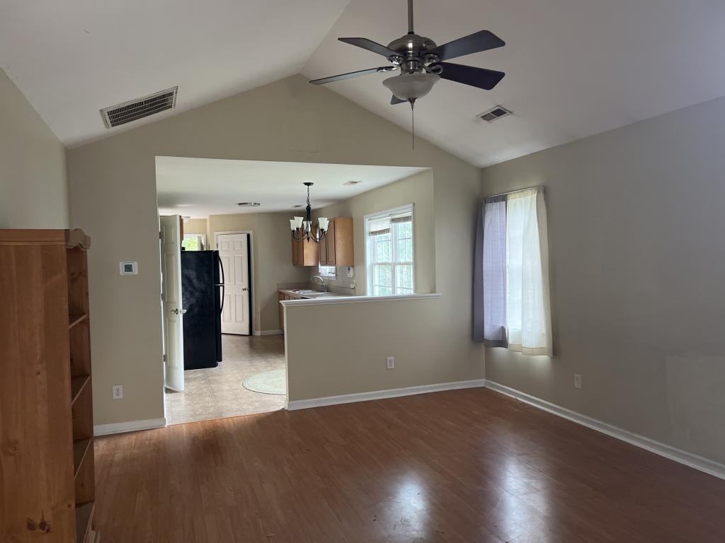119 Motor Rd - Photo 5 of 10