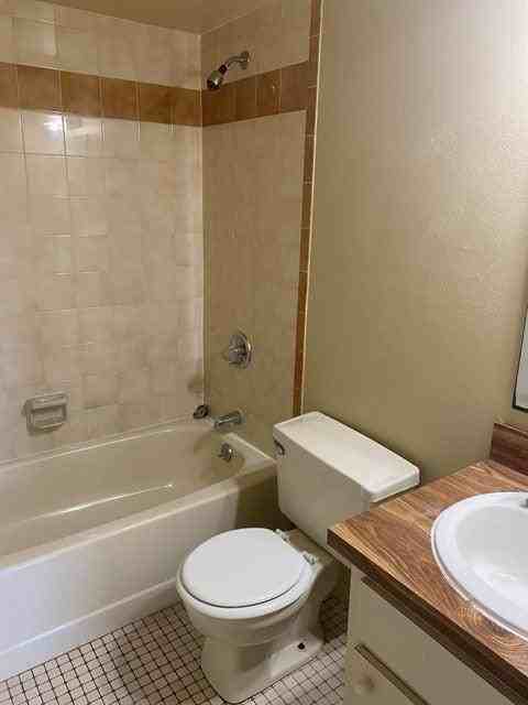 237 Knox Mcrae Dr ##13 - Photo 7 of 8