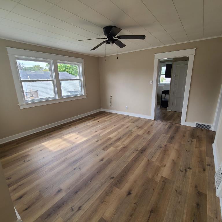 446 W Dewald St - Photo 6 of 6