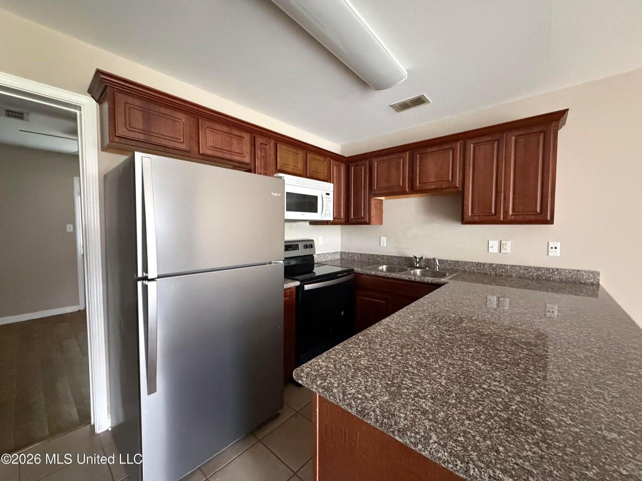 Tracewood Dr - Photo 3 of 9