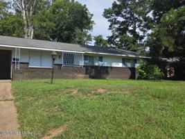 featured image of 215 Kilkenny Blvd