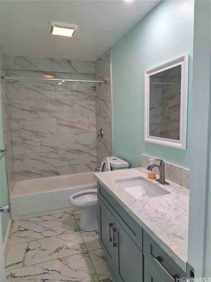 1649 Kalauipo St - Photo 6 of 21