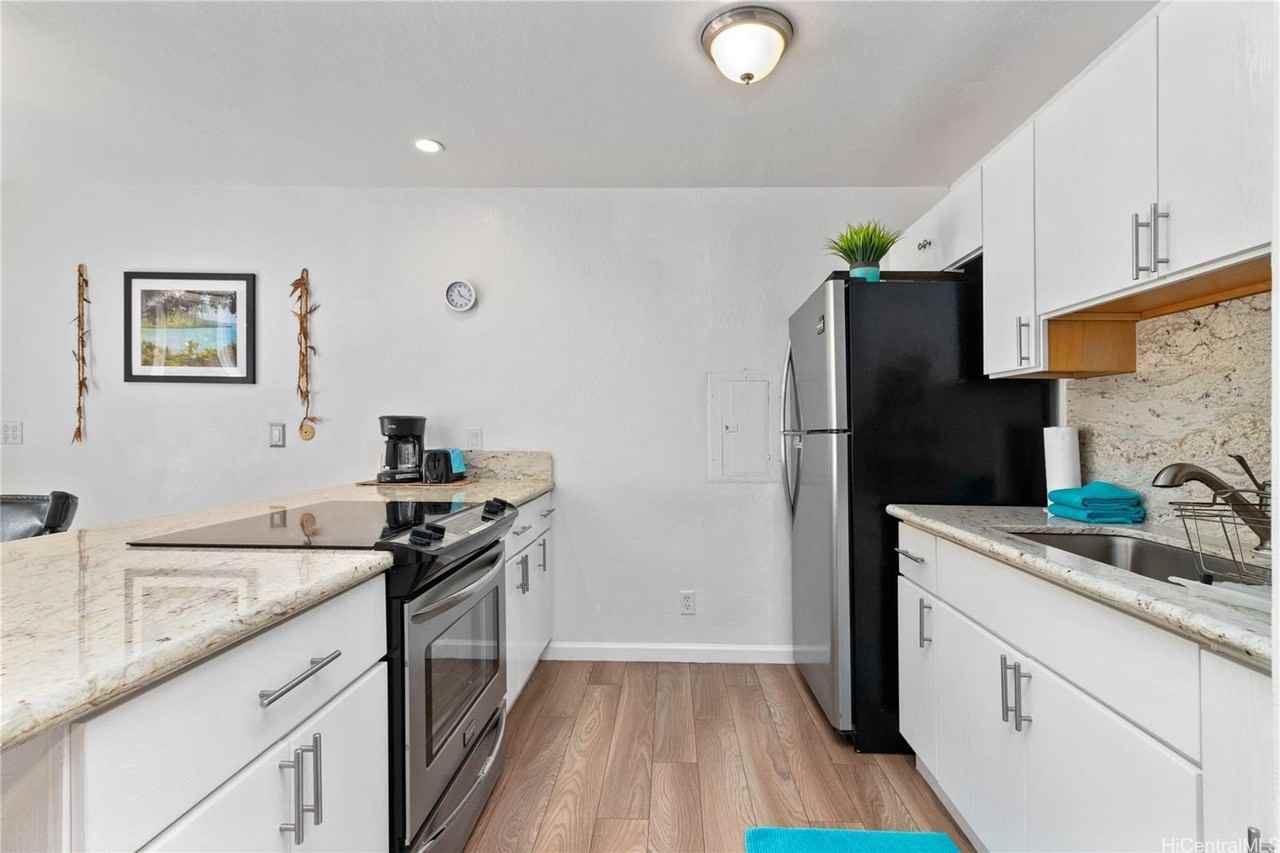 84-757 Kiana Pl #24A - Photo 3 of 15