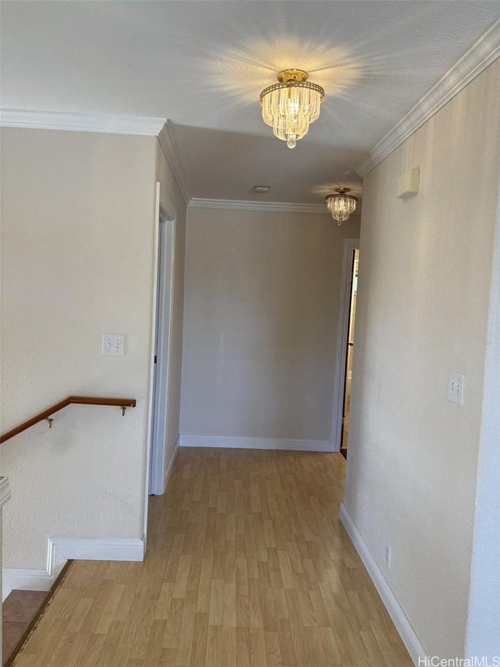 5622 Kanau St - Photo 5 of 22