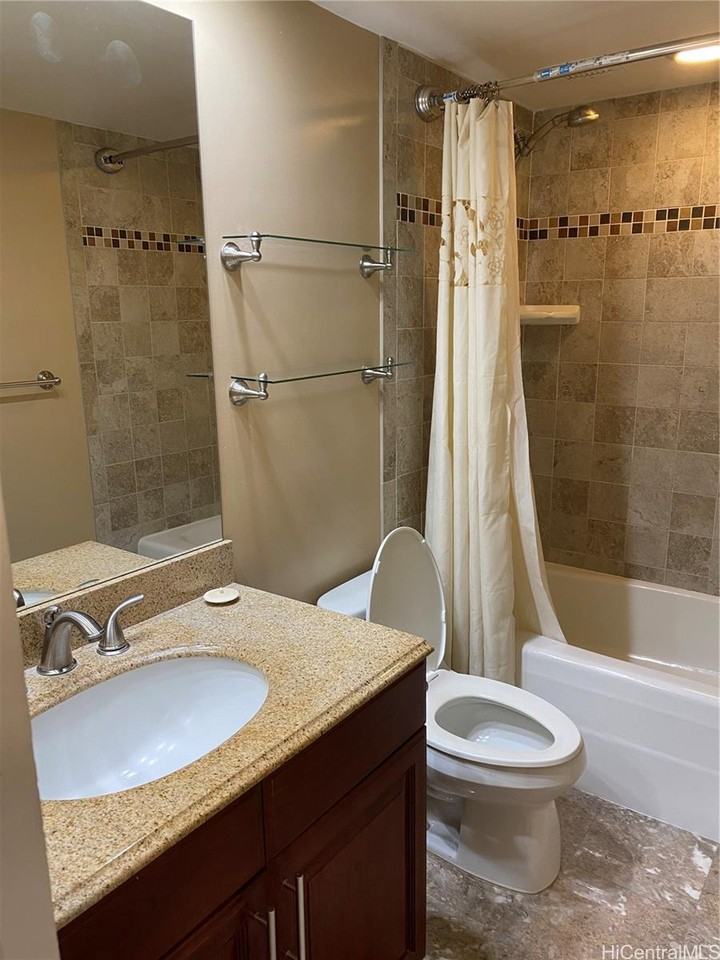 1860 Ala Moana Blvd #1203 - Photo 4 of 6